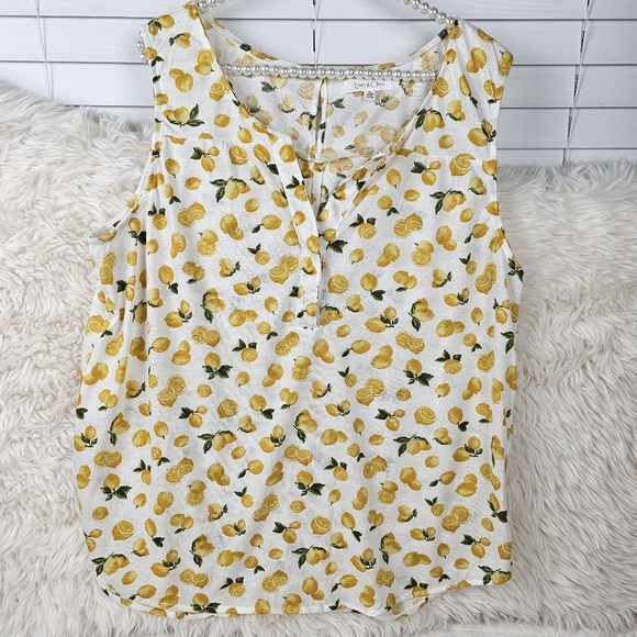 Eden & Olivia Tops - EDEN & OLIVIA Lemon Print Tank Top
